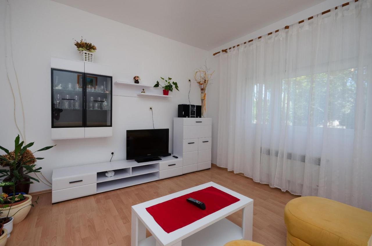 Apartment Ruza Lopar Eksteriør bilde